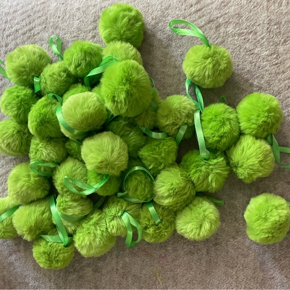 ***GRINCH*** Vibrant Green Faux Fur Pom-Pom Ornaments (bundle of two sizes) - Picture 2 of 3